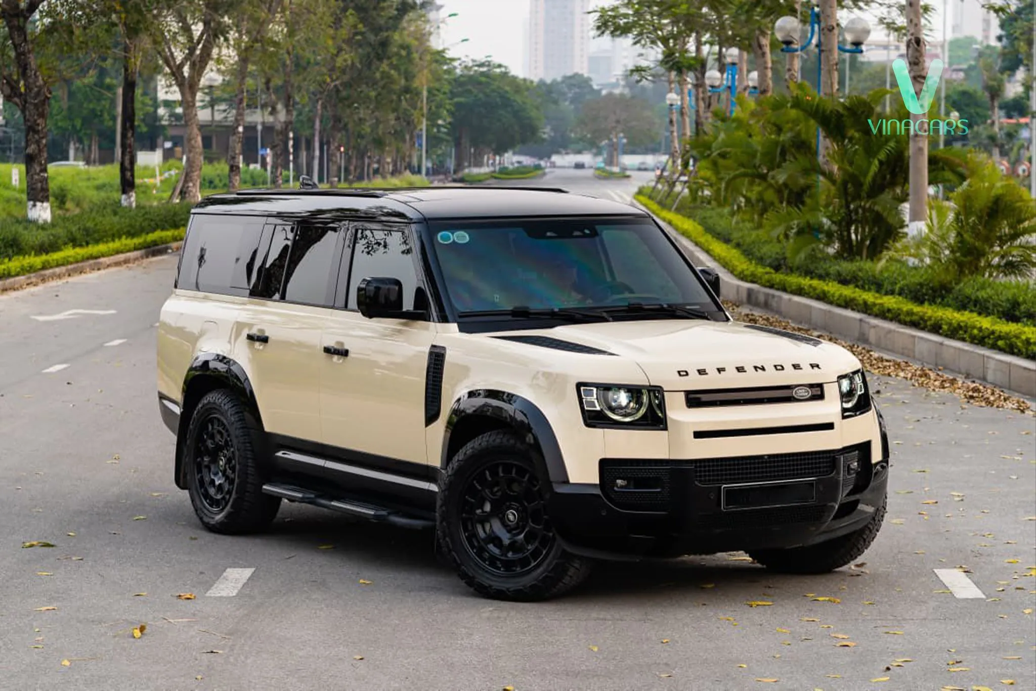 Land Rover Defender X Dynamic S LWB LE 2024
