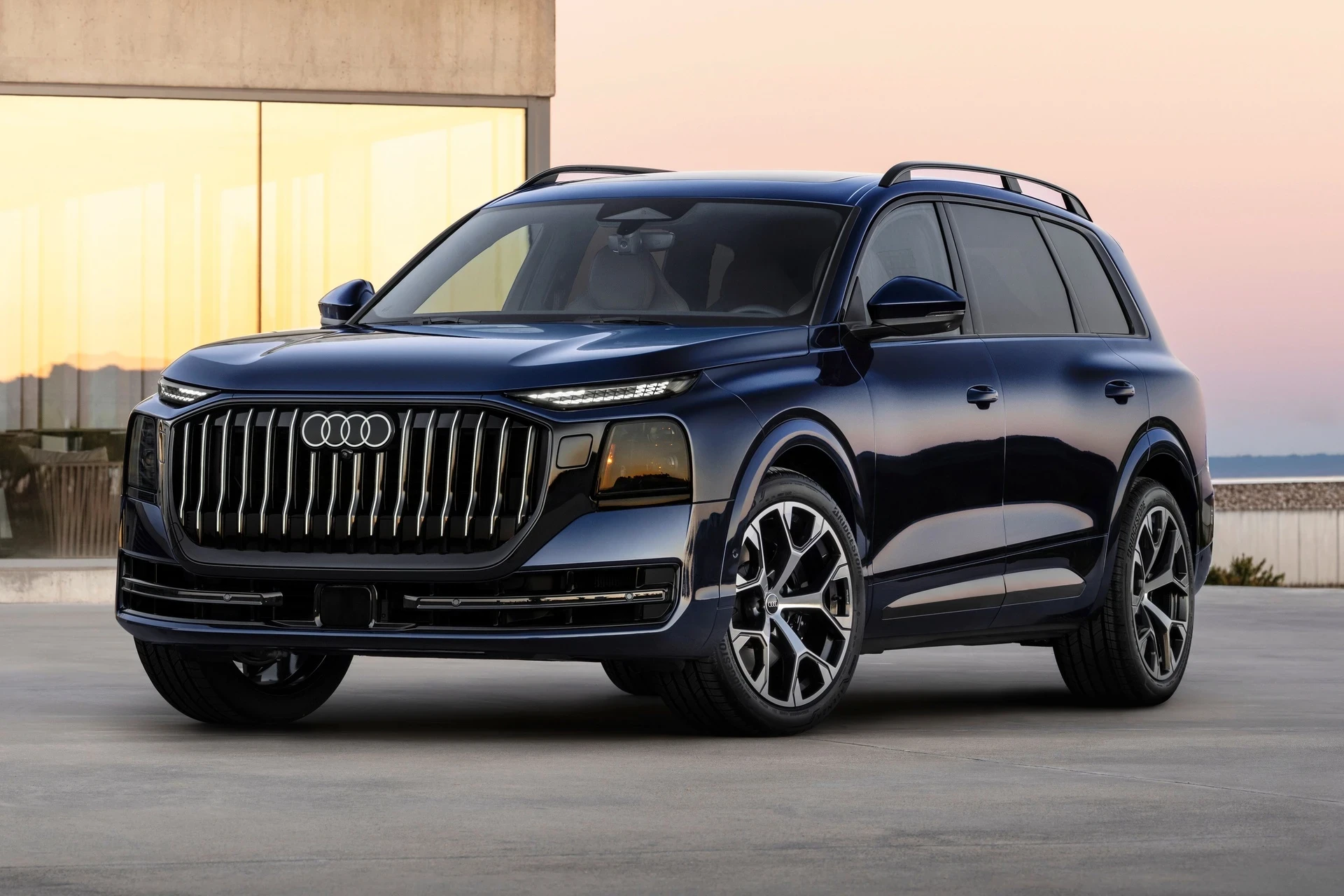 SUV cỡ lớn Audi Q9 hoàn toàn mới chính thức ra mắt