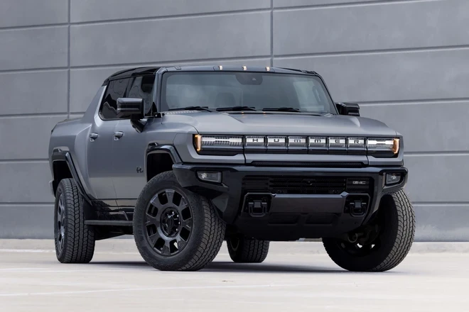 GMC Hummer EV 2026 ra mắt, bổ sung phiên bản Carbon Fiber Edition