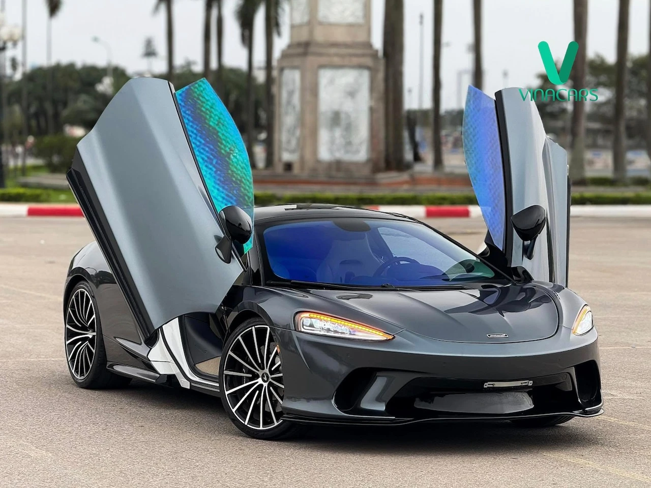 McLaren GT 2020