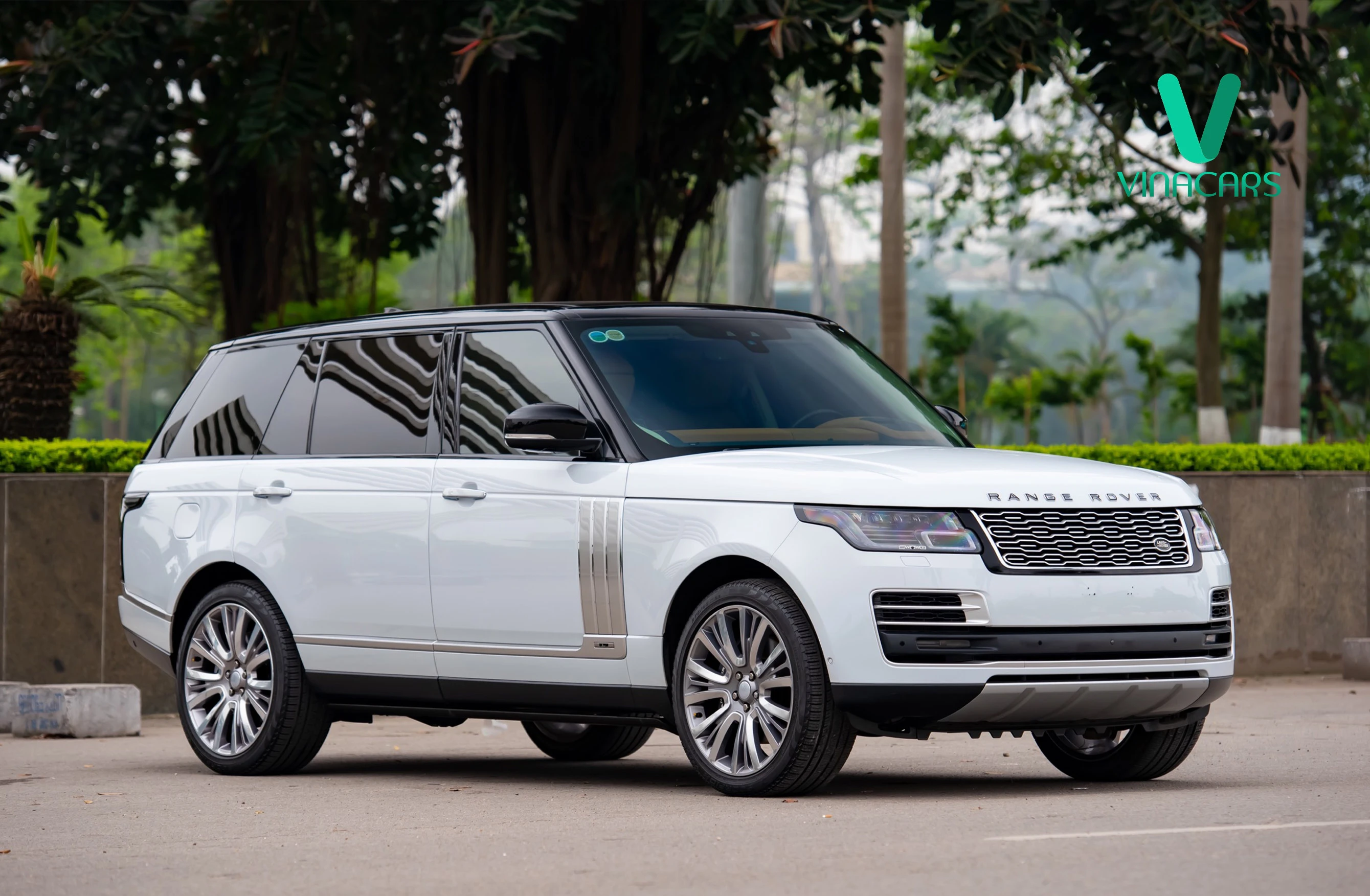 Range Rover SV Autobiography 3.0 LWB 2021