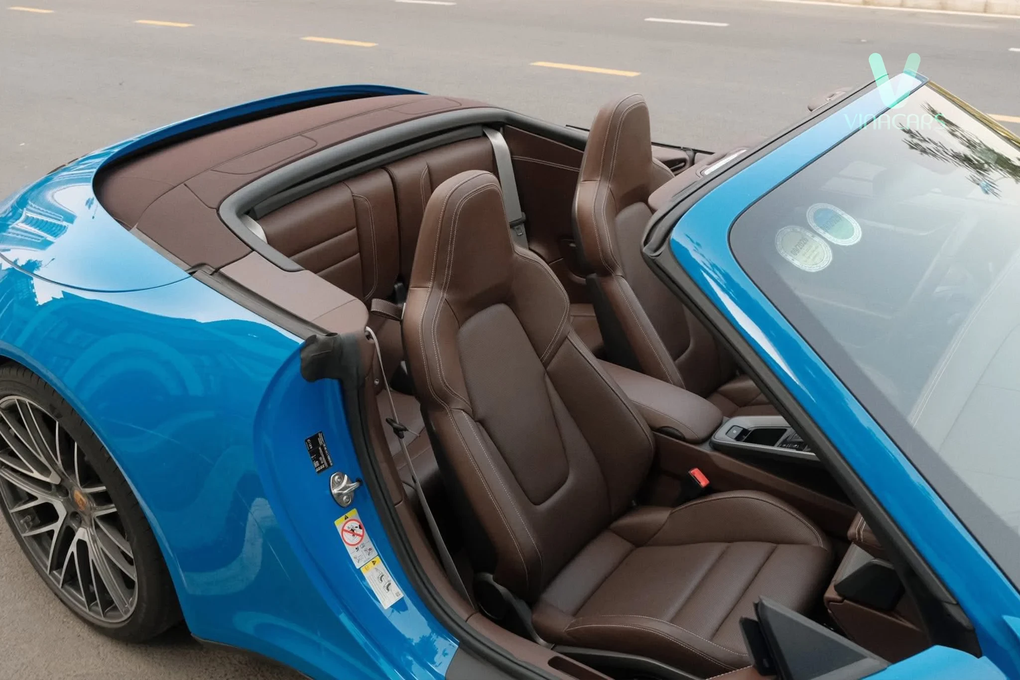 Porsche 911 Cabriolet GTS 2021