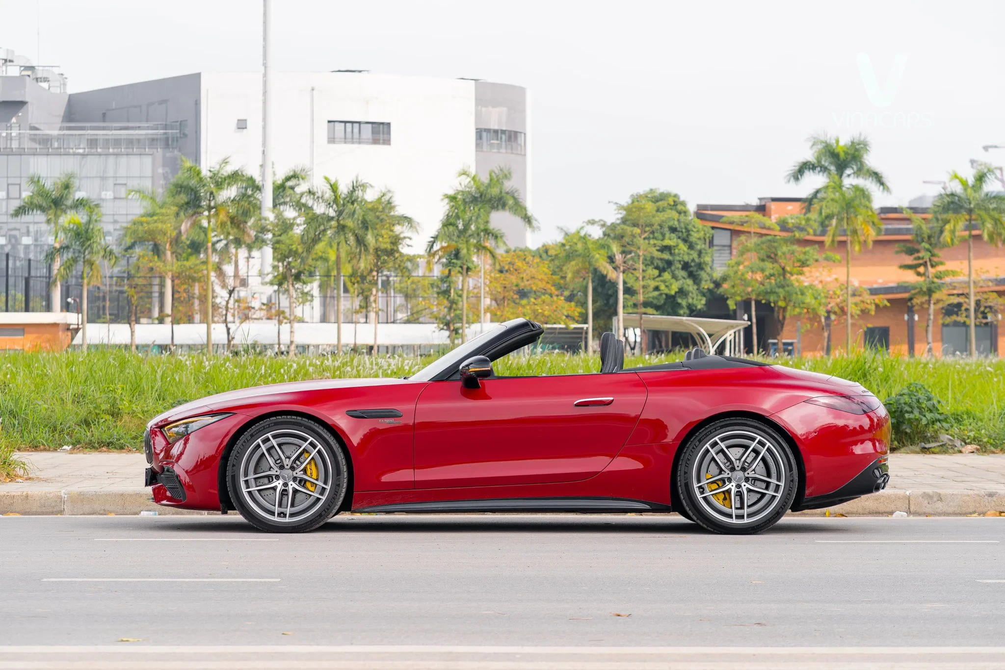 Mercedes SL43 AMG Convertible 2023