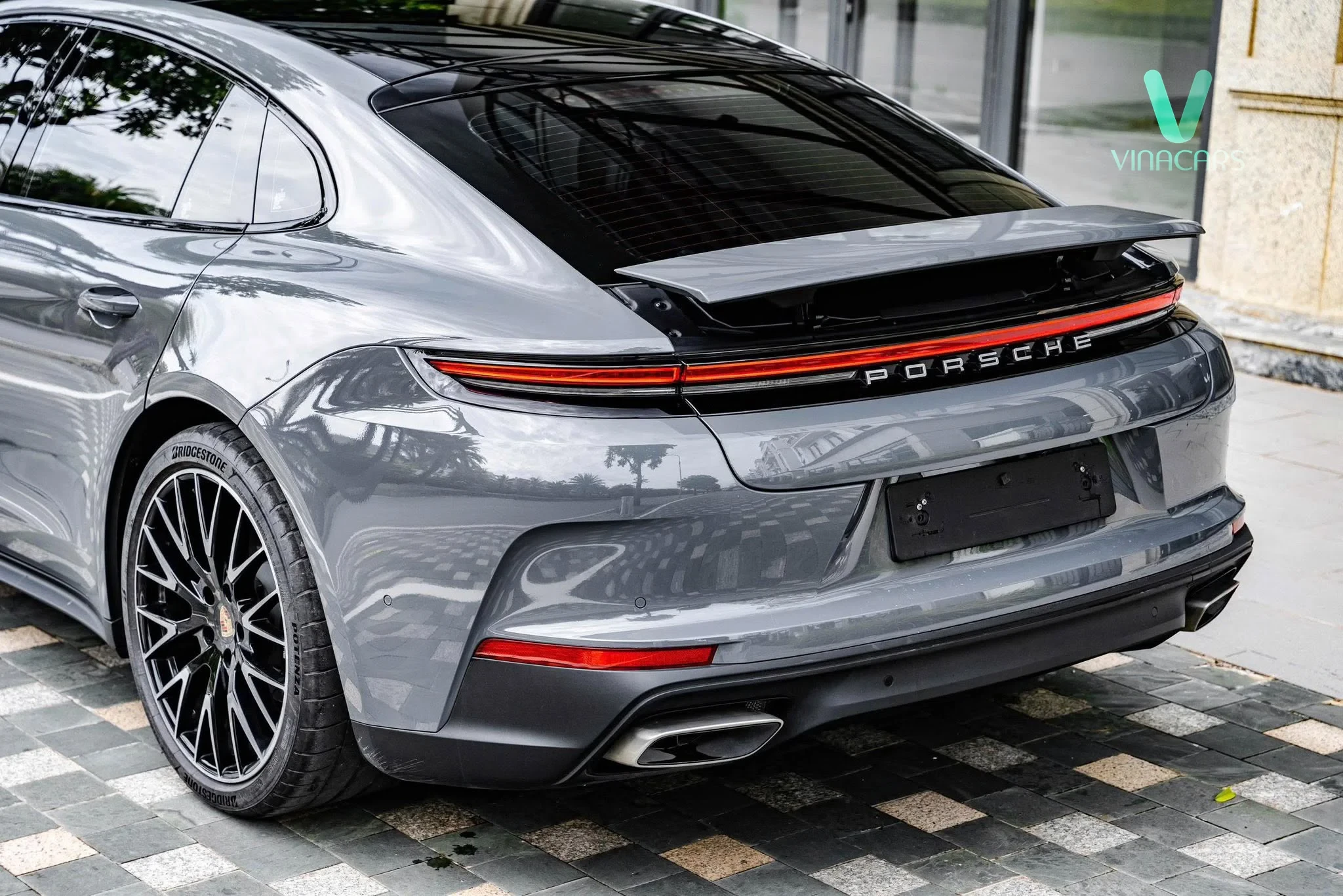 Porsche Panamera 2024