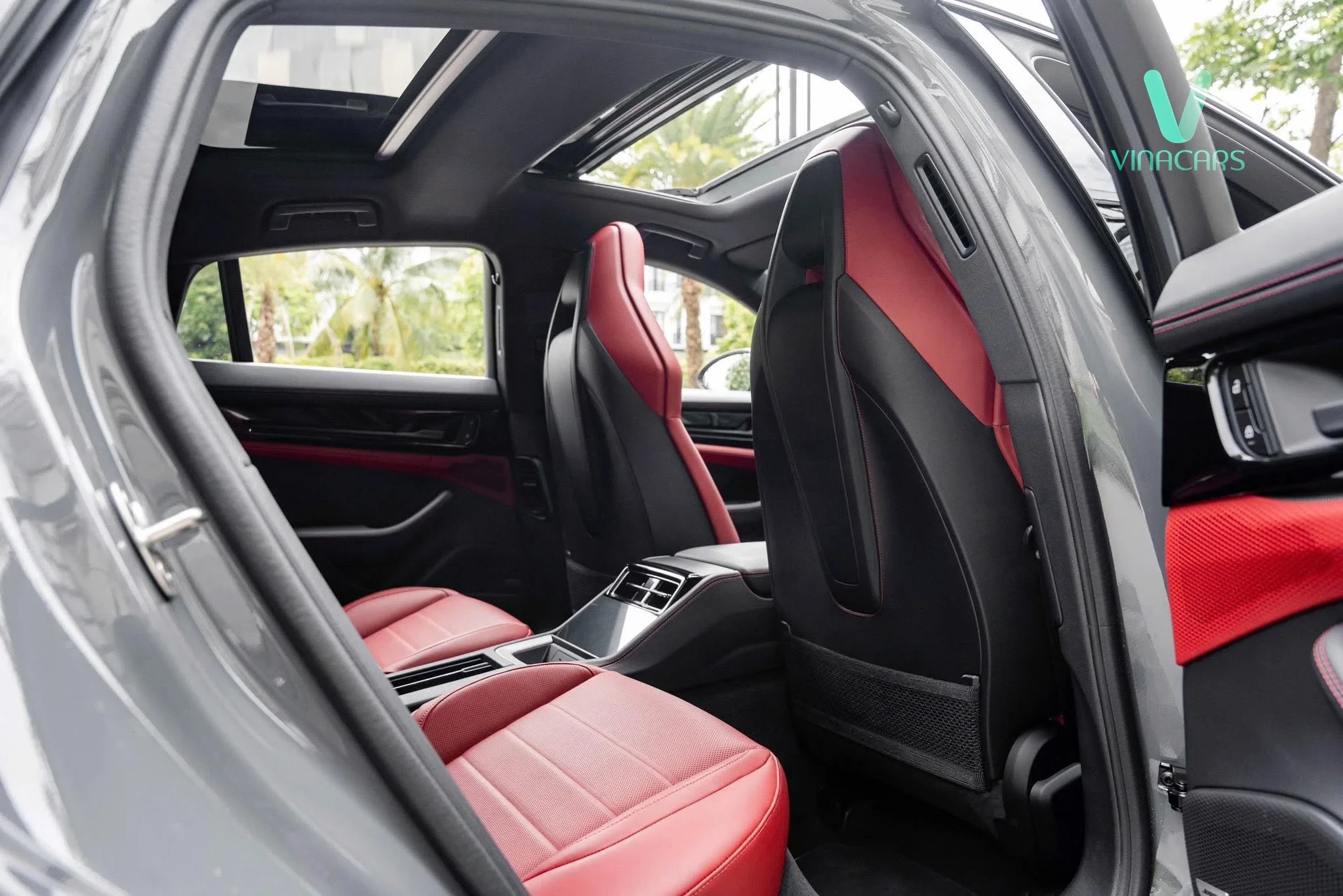 Porsche Panamera 2024