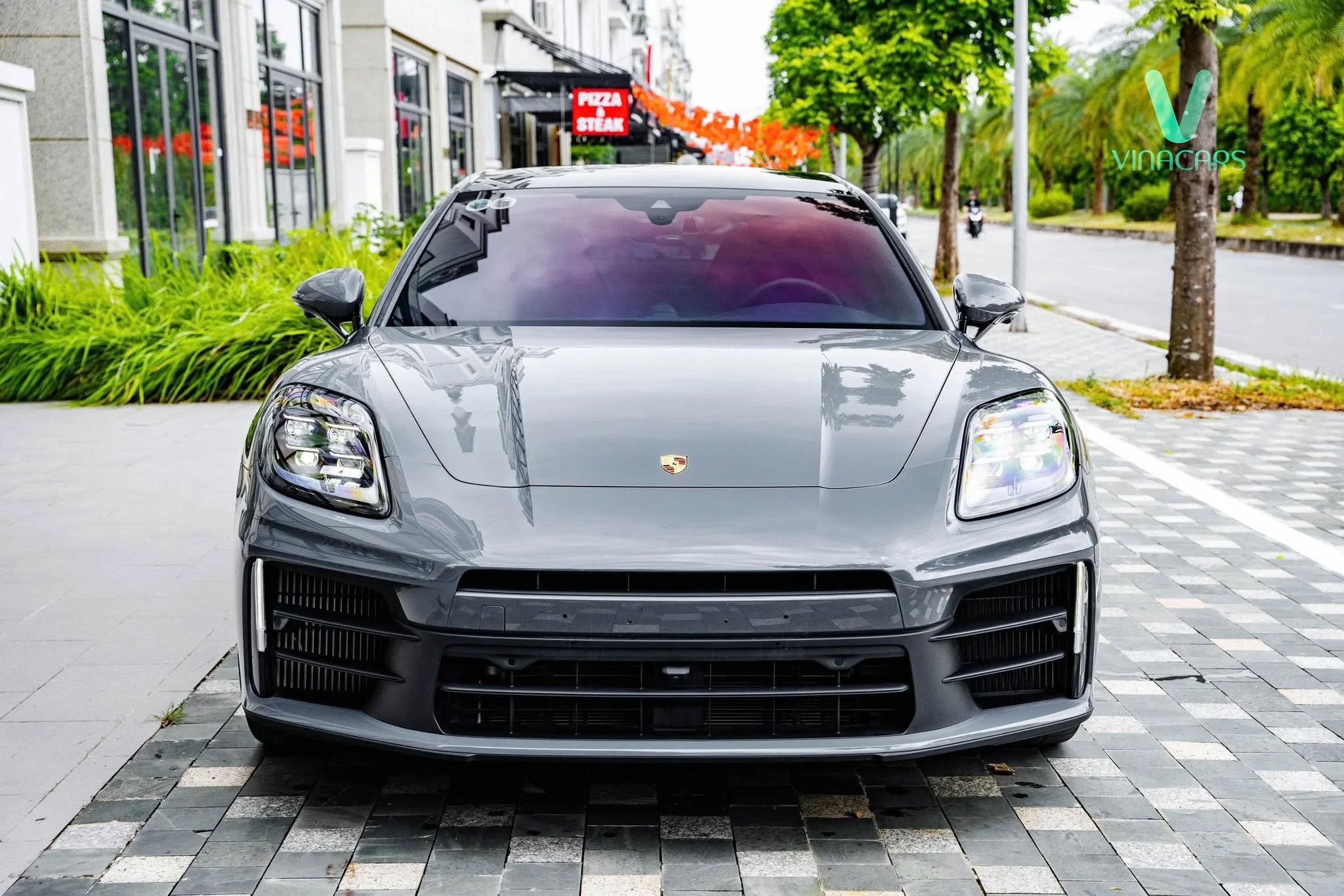 Porsche Panamera 2024
