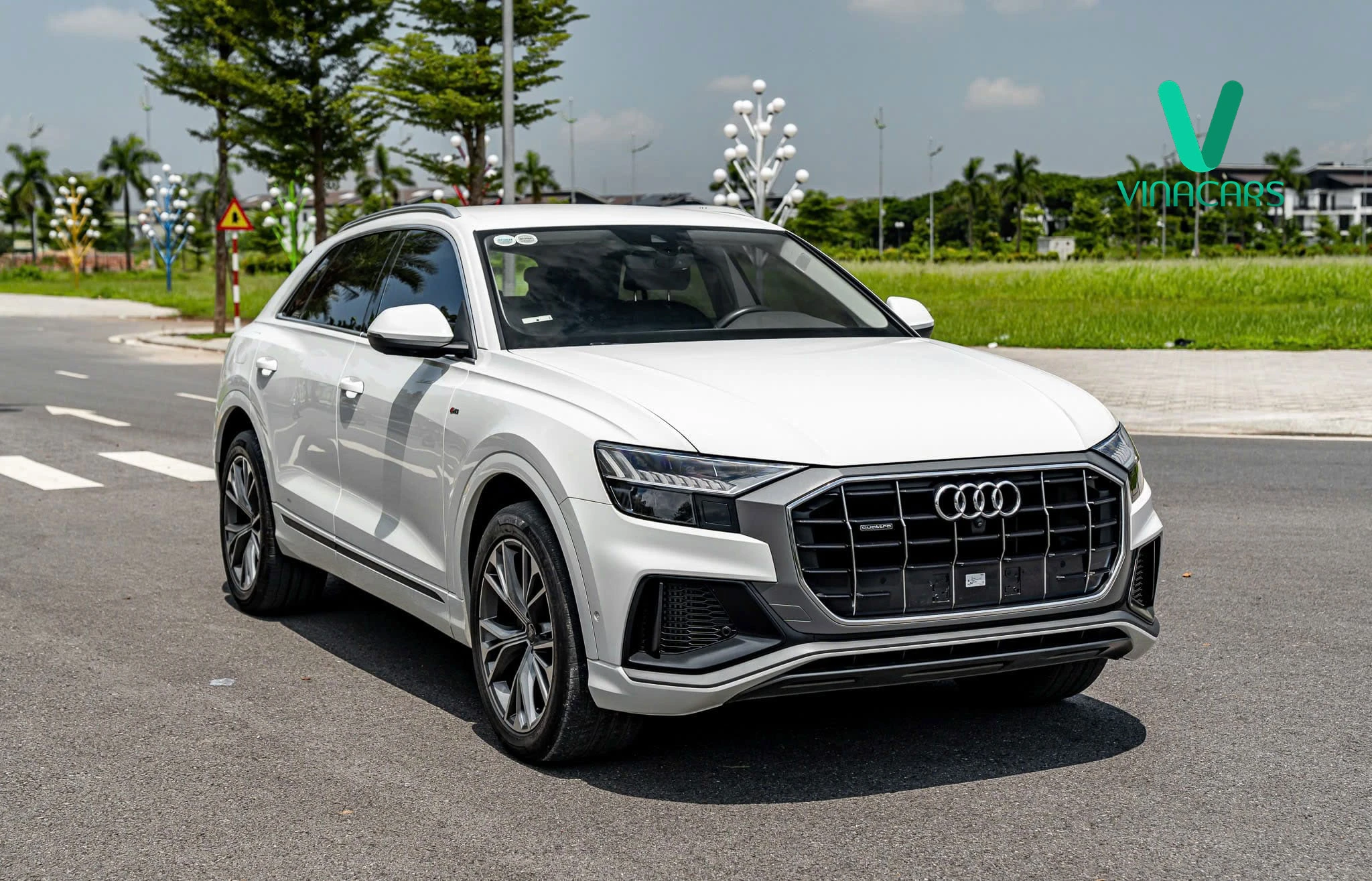 Audi Q8 55 TFSI 2023