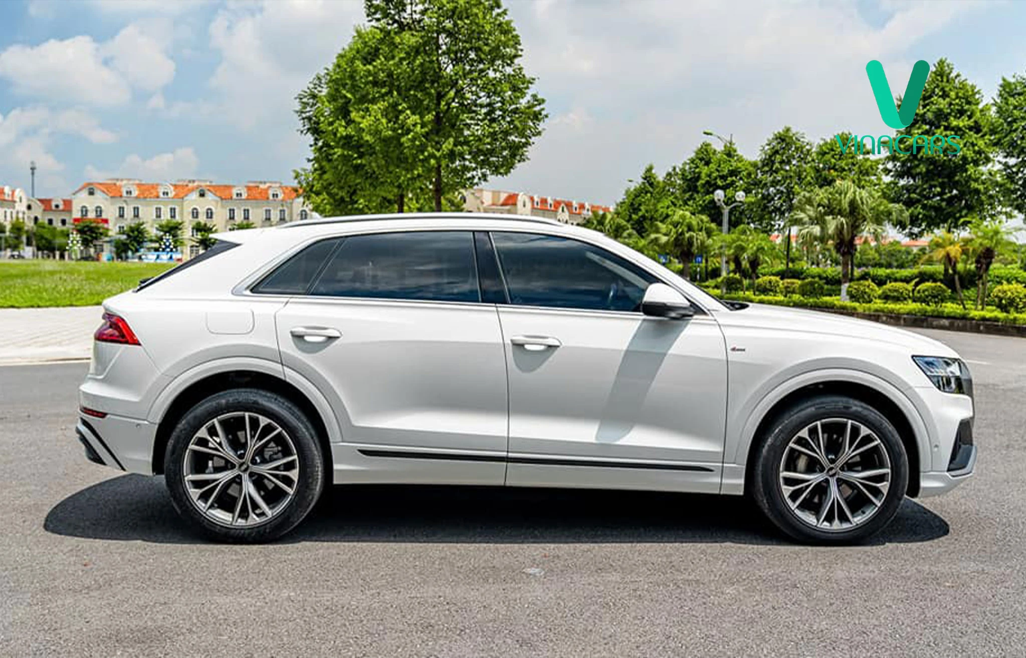 Audi Q8 55 TFSI 2023