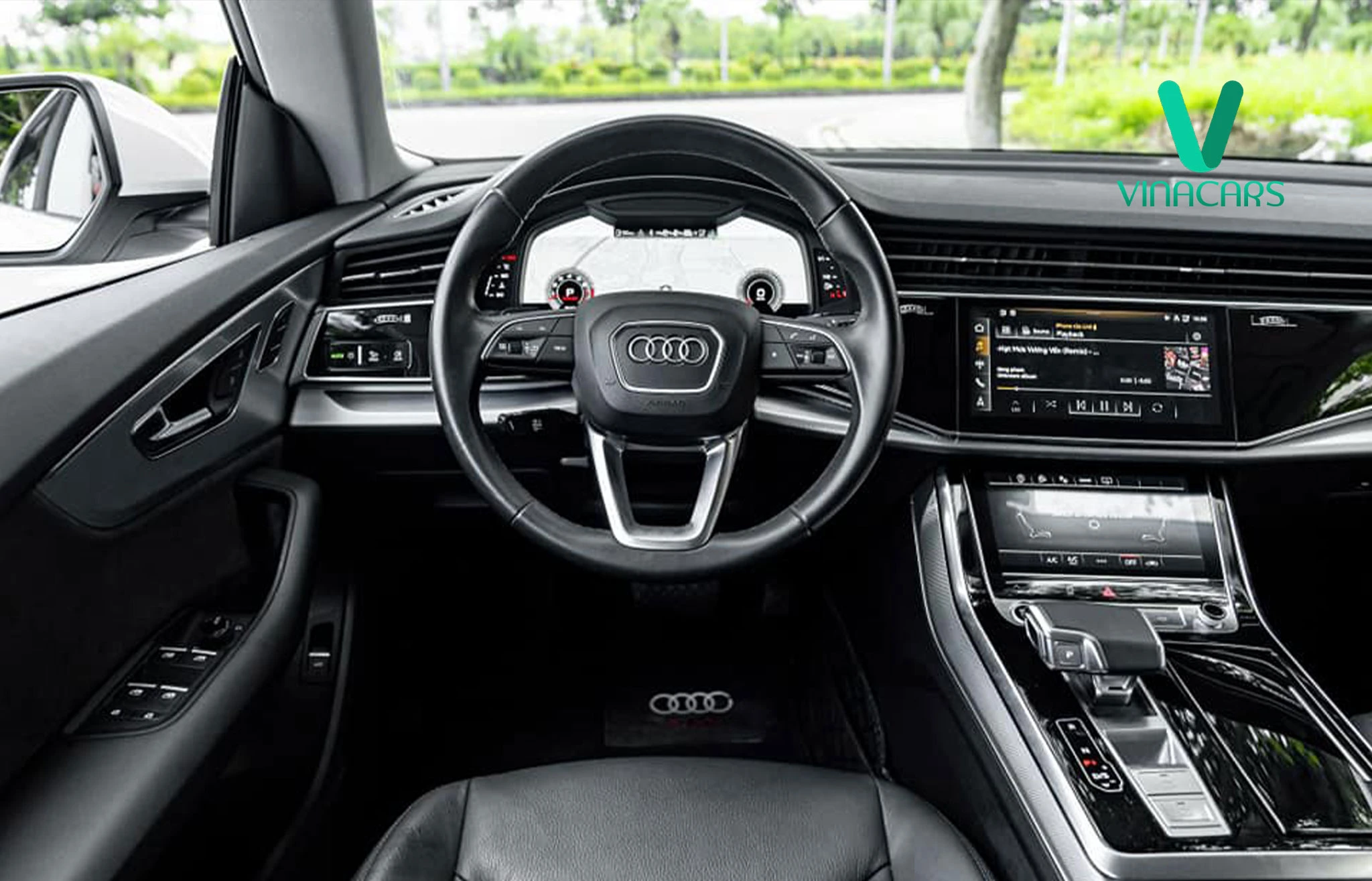 Audi Q8 55 TFSI 2023