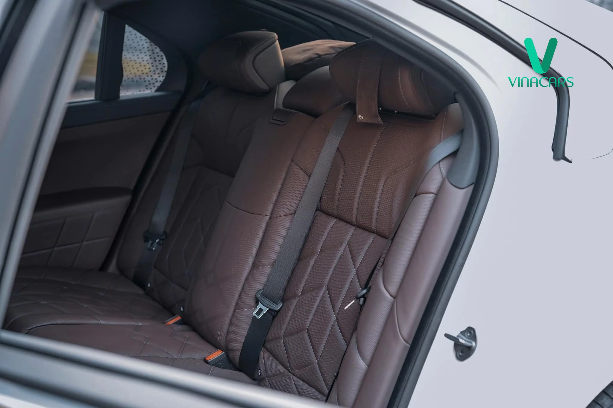 BMW 735Li Pure Execllence 2023