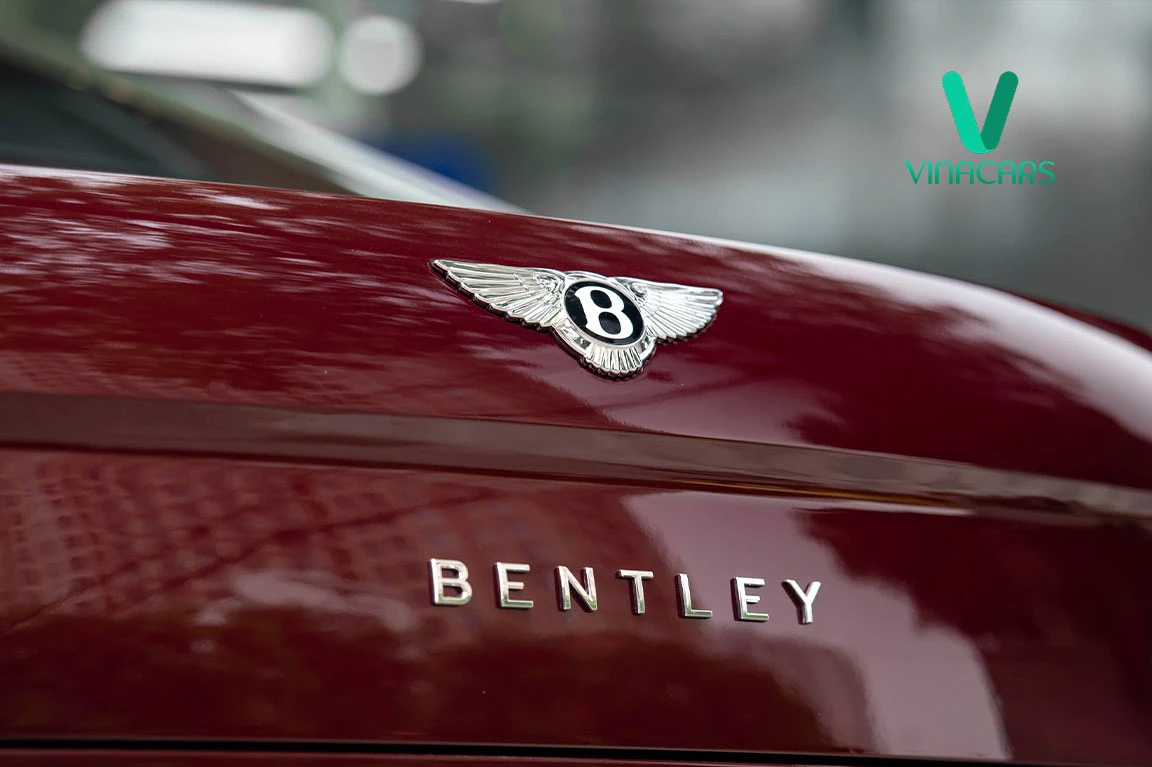 Bentley Flying Spur V8 First Edition 2024