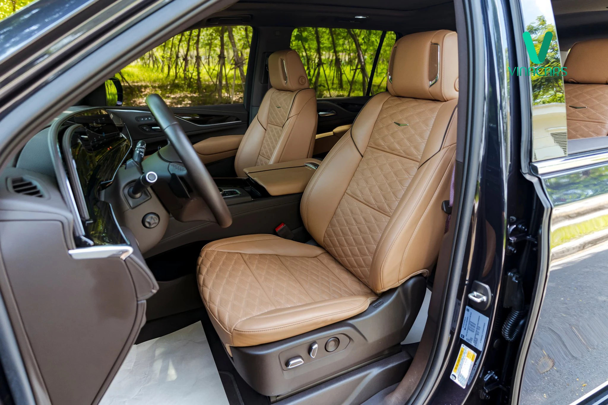 Cadillac Escalade ESV Premium Luxury 600D 2022