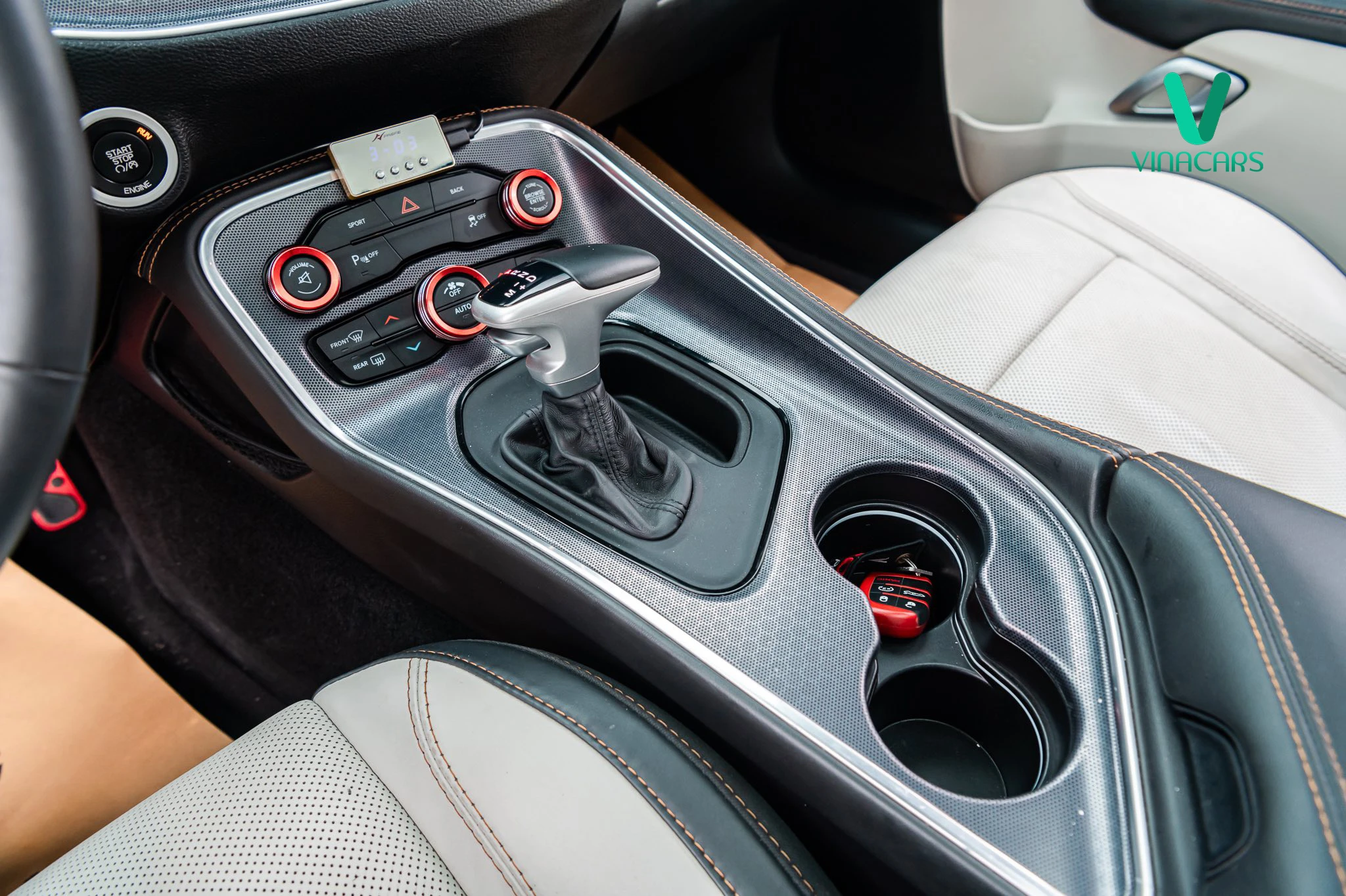 Dodge Challenger SXT 2016