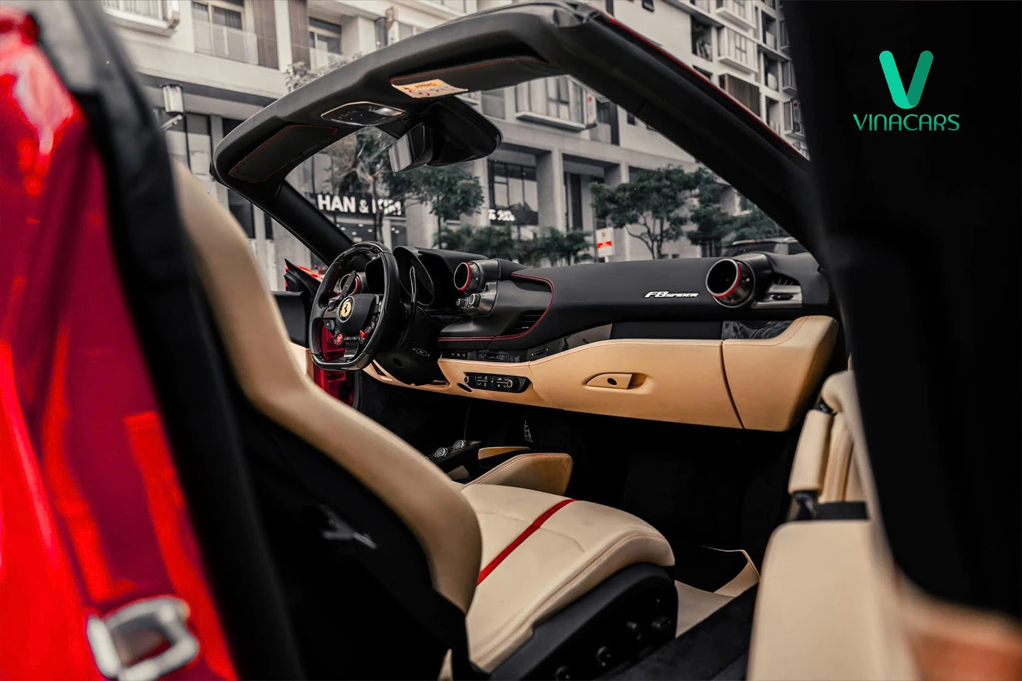 Ferrari F8 Spider 2022