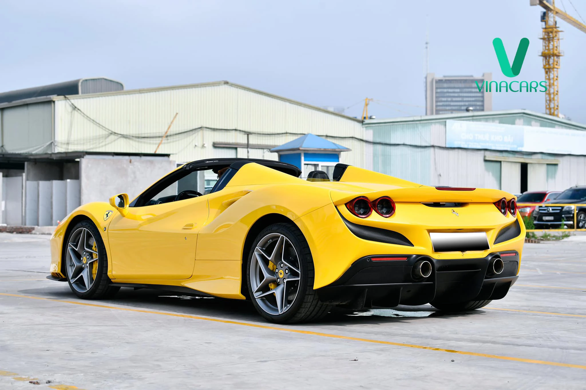 Ferrari F8 Spider 2024