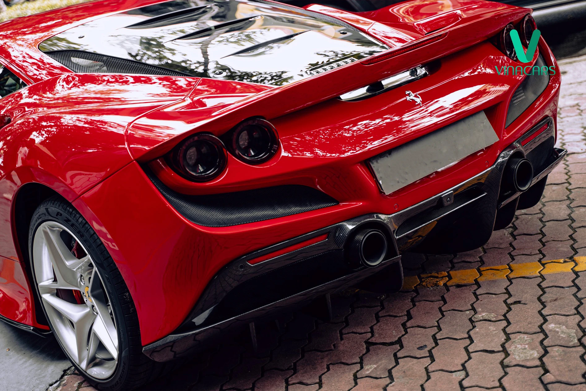 Ferrari F8 Tributo 2022