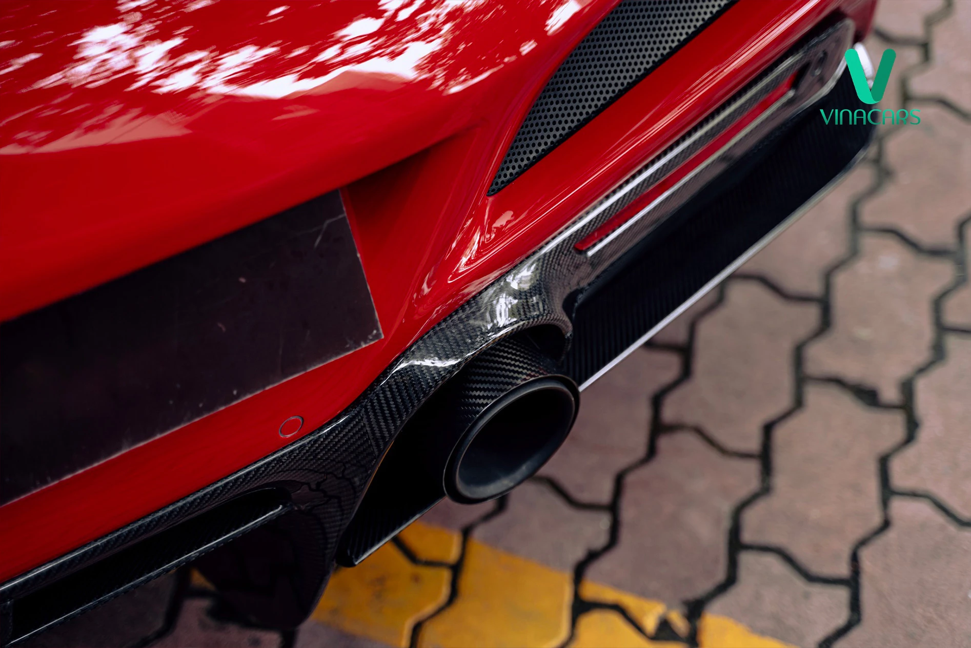 Ferrari F8 Tributo 2022