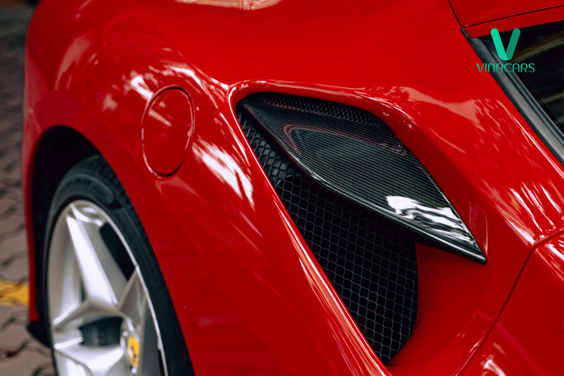 Ferrari F8 Tributo 2022