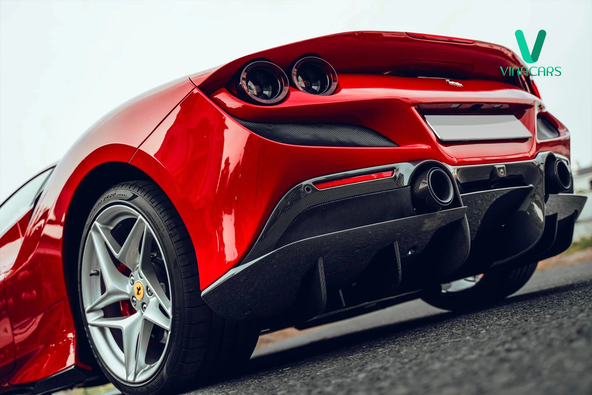 Ferrari F8 Tributo 2022