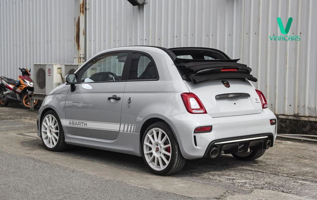 Fiat 500 Abarth 595 Esseesse 2024