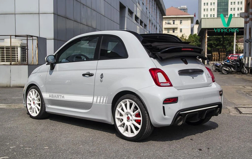 Fiat 500 Abarth 595 Esseesse 2024