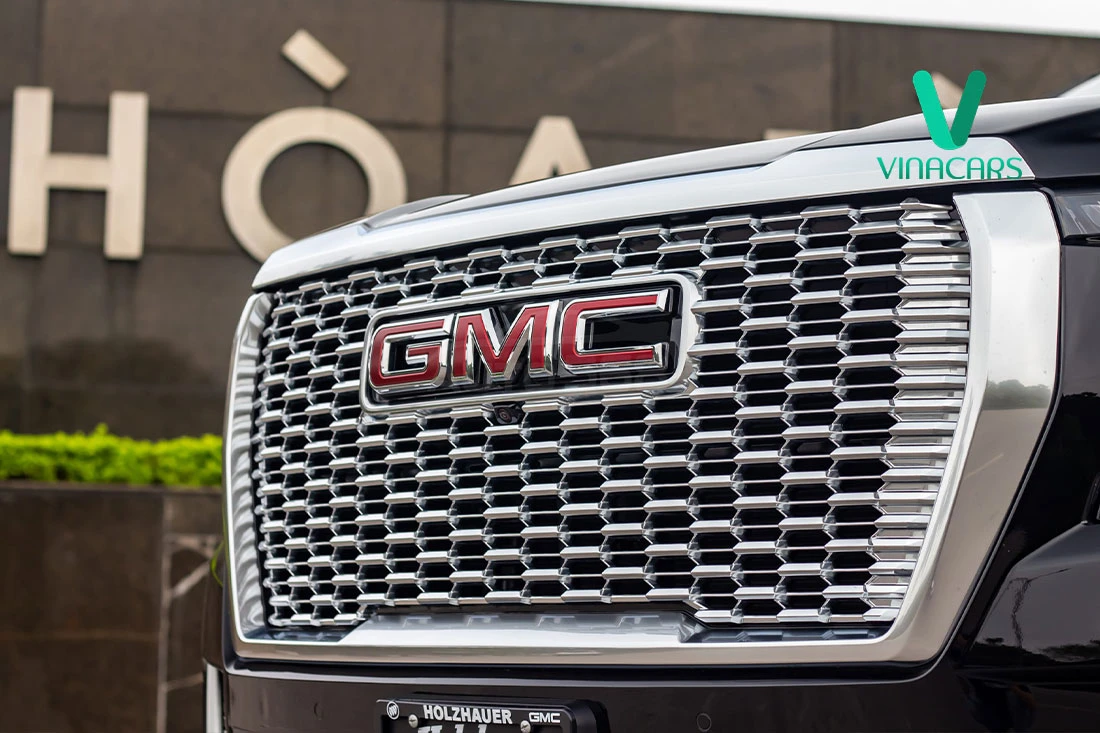 GMC Yukon Denali XL 2024