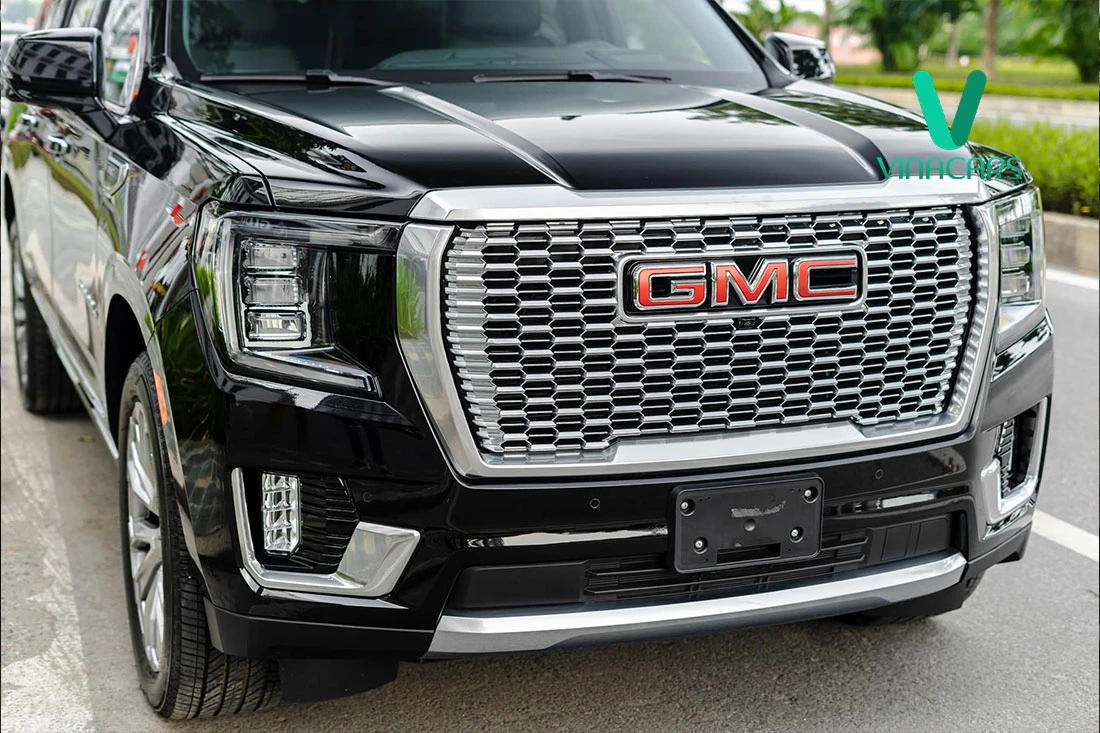 GMC Yukon Denali XL 2024