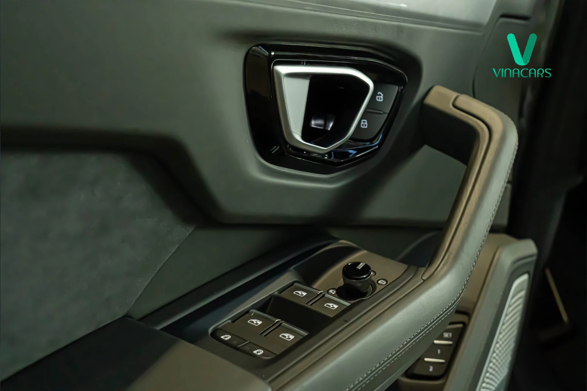 Lamborghini Urus 2022 4 seats 2023