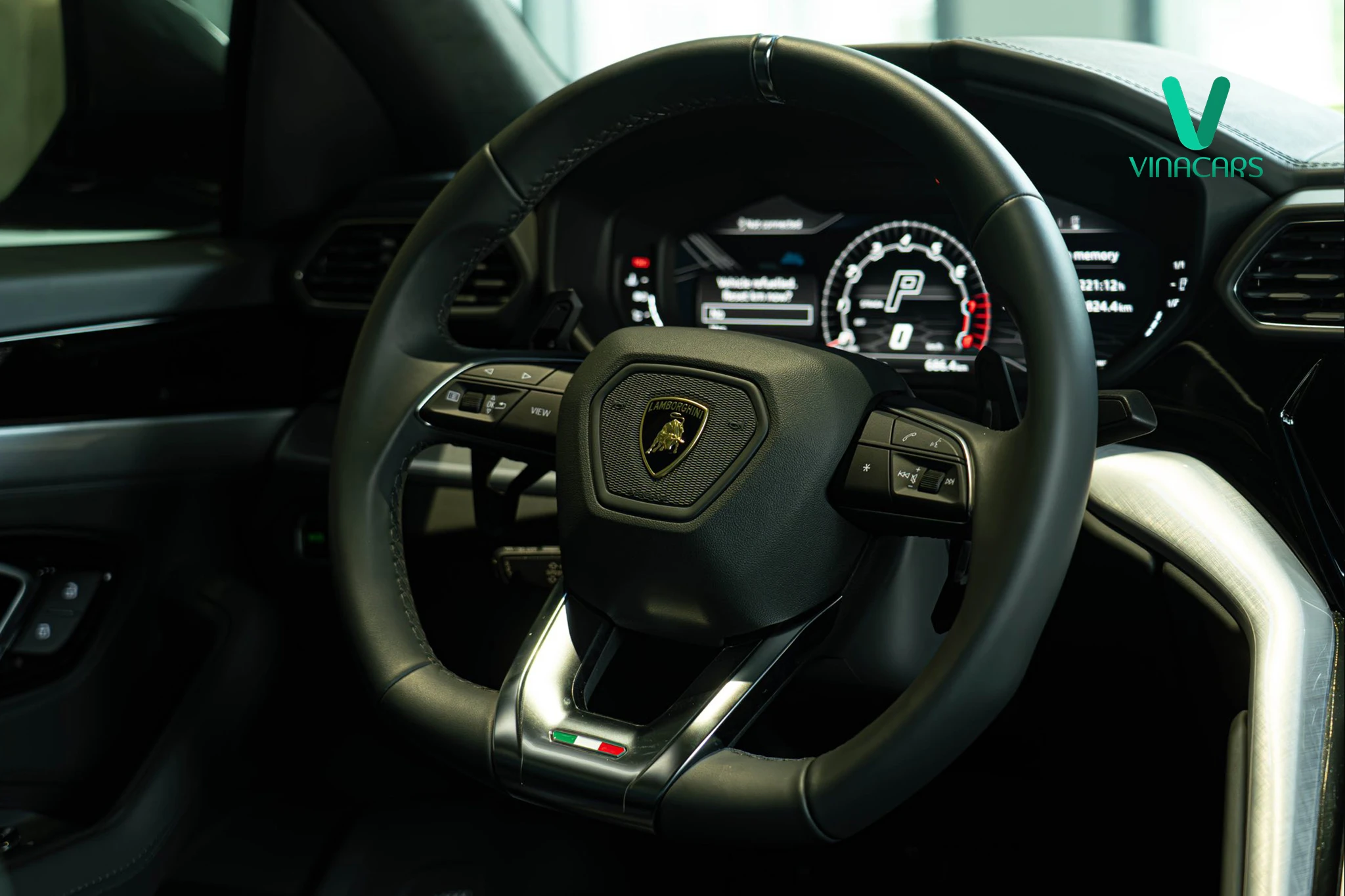 Lamborghini Urus 2022 4 seats 2023
