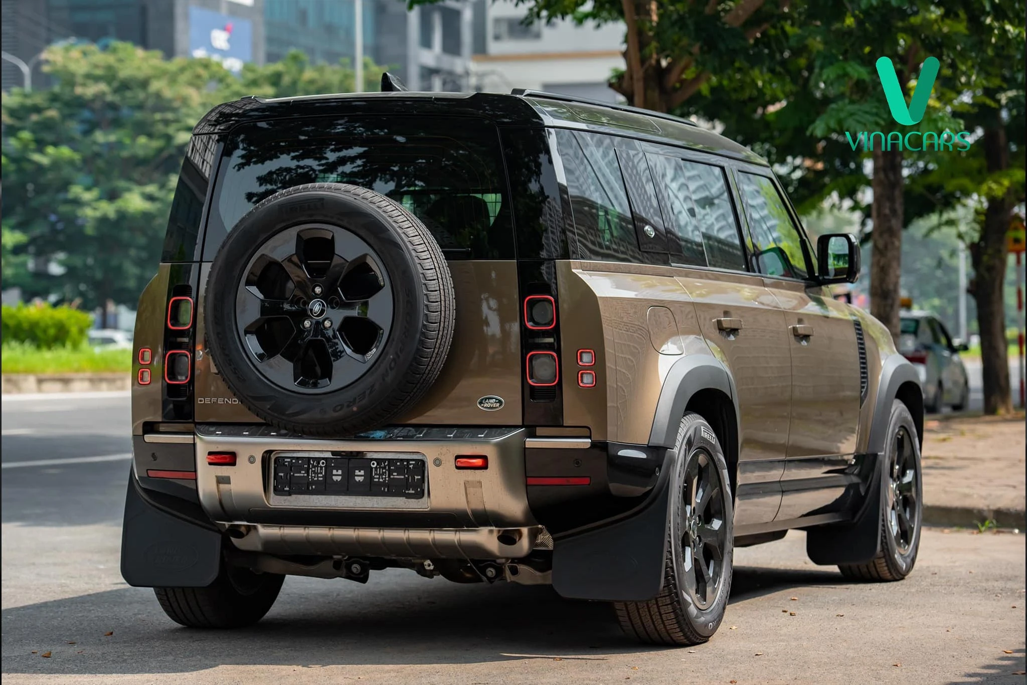 Land Rover Defender 110X 2024