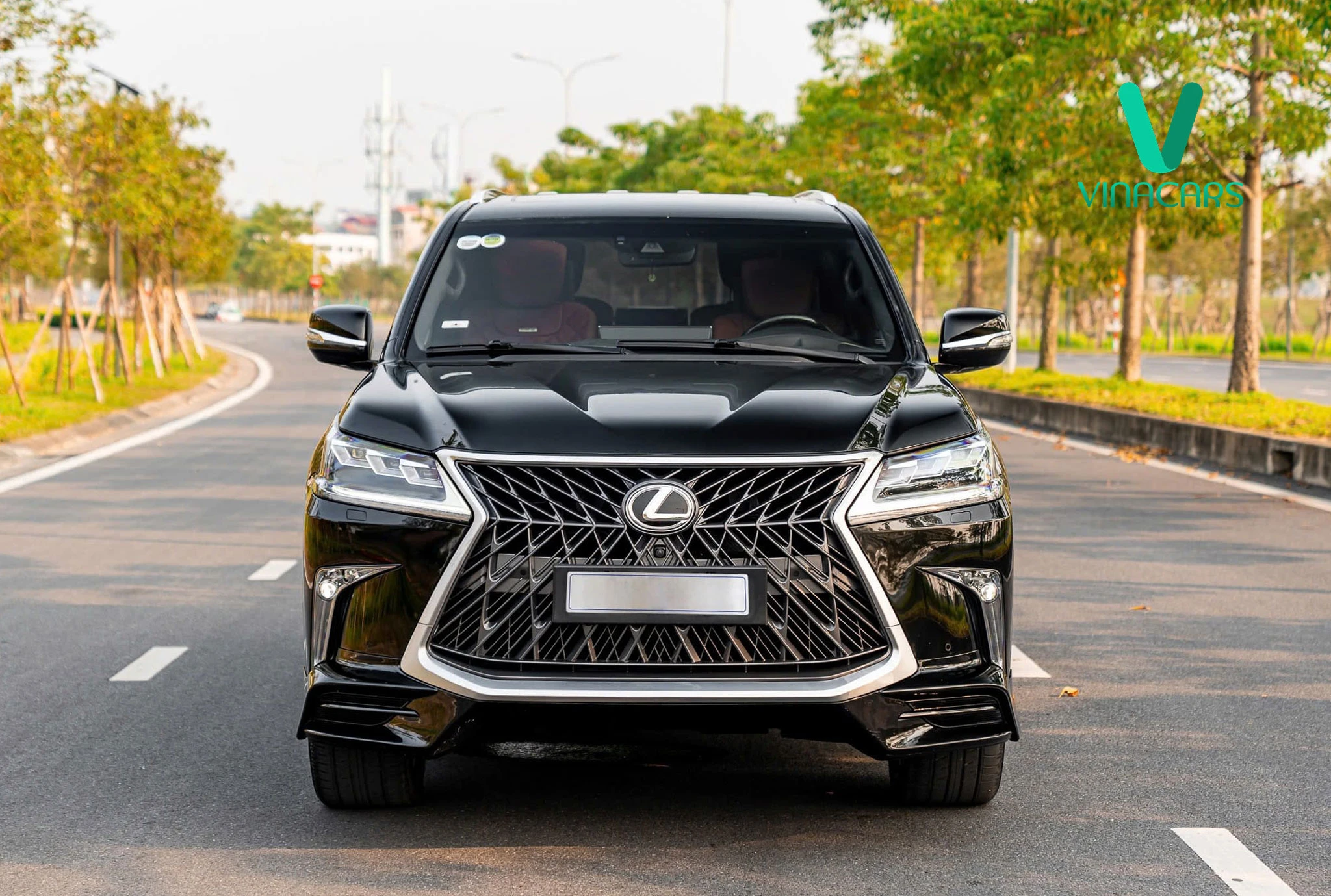 Lexus LX570 MBS 2019