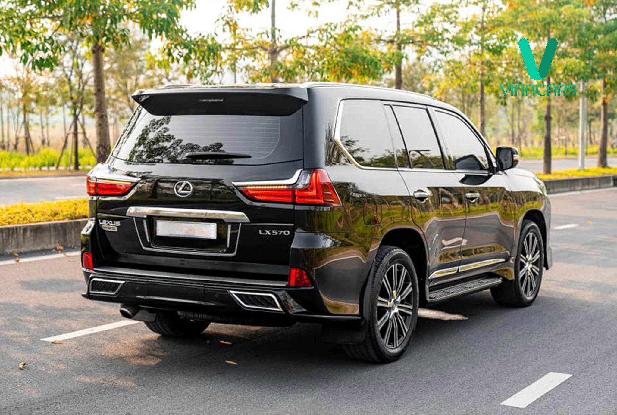 Lexus LX570 MBS 2019