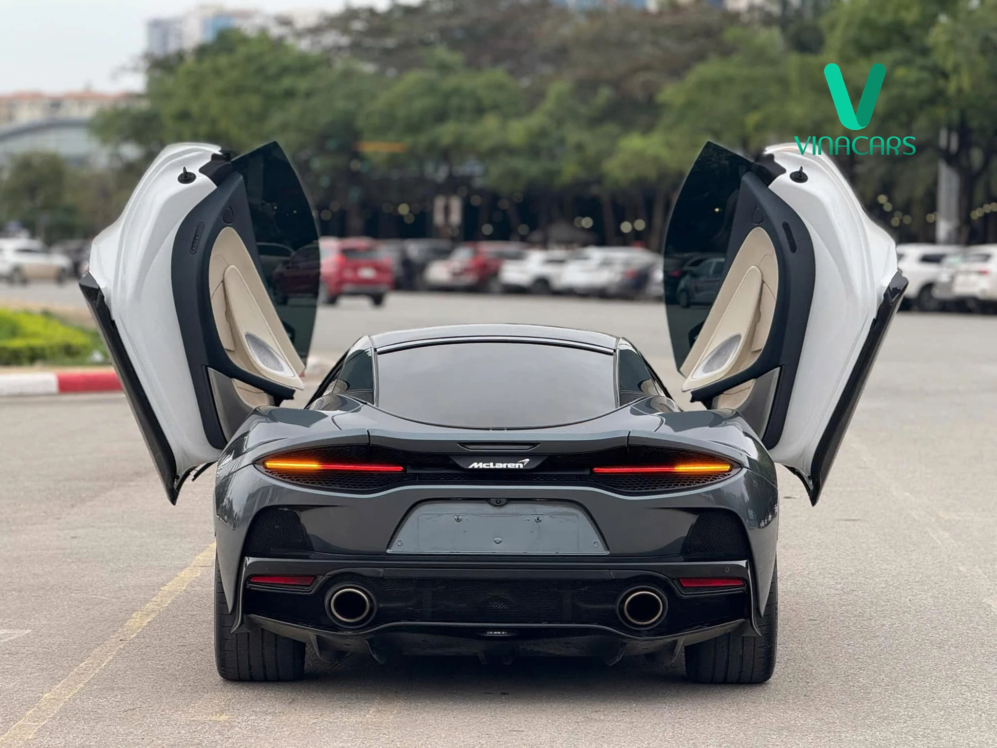 McLaren GT 2020