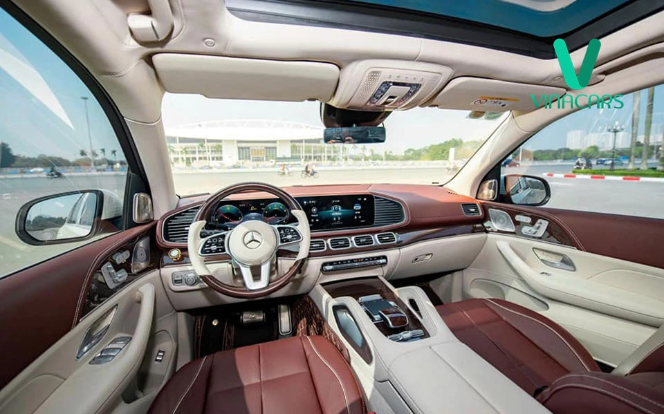 Mercedes-Benz GLS600 MayBach 2024