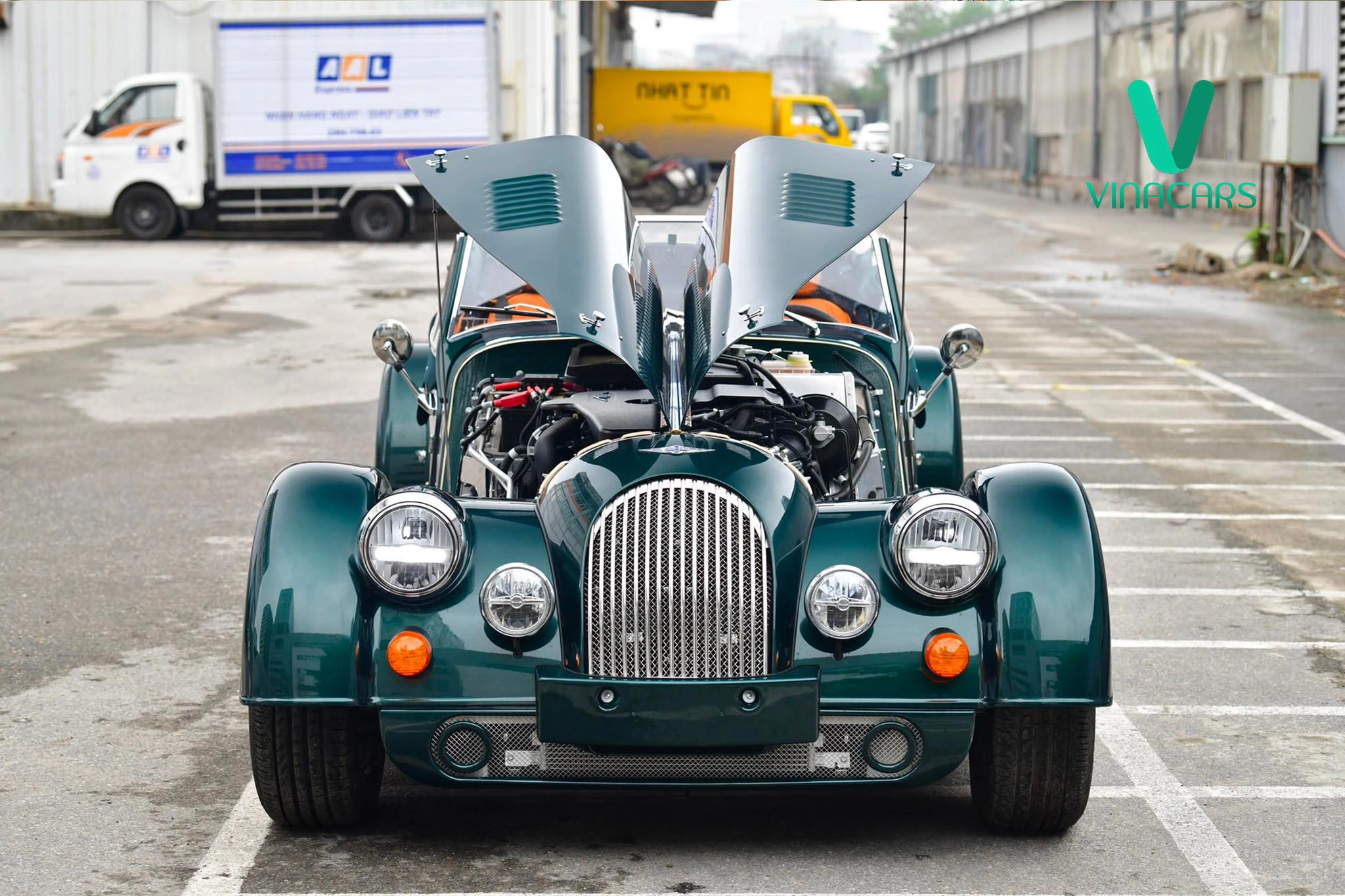 Morgan Plus 4 2024