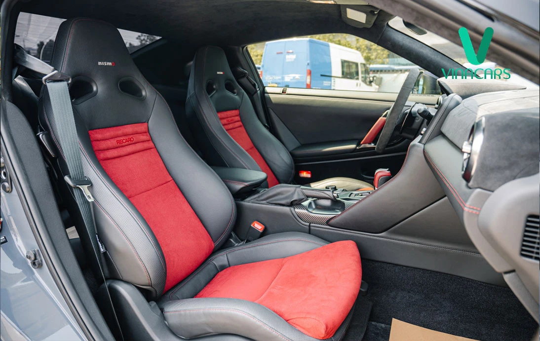 Nissan GT-R R35 Nismo 2024