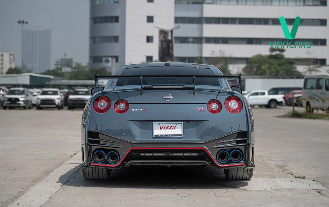 Nissan GT-R R35 Nismo 2024