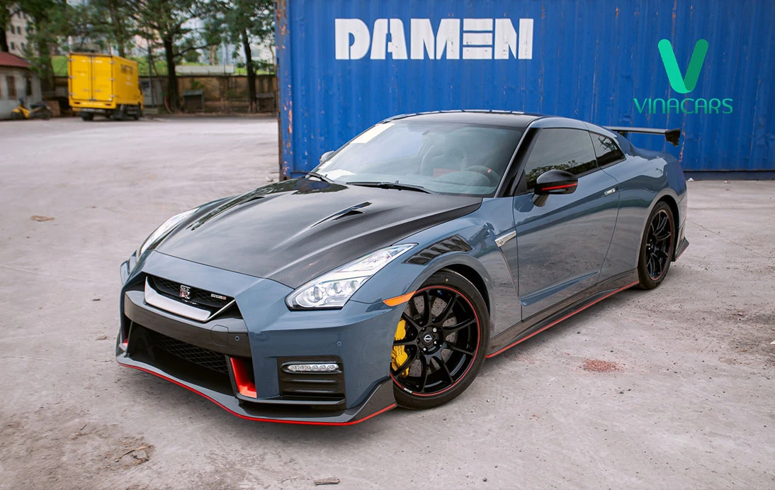 Nissan GT-R R35 Nismo 2024