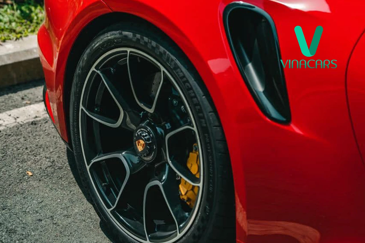 Porsche 911 Turbo S 2021