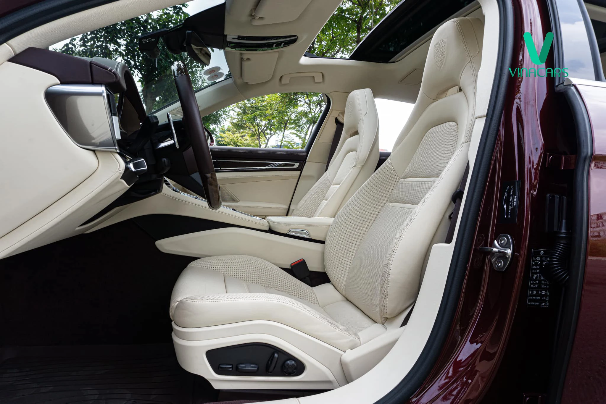 Porsche Panamera 4 Executive 2023