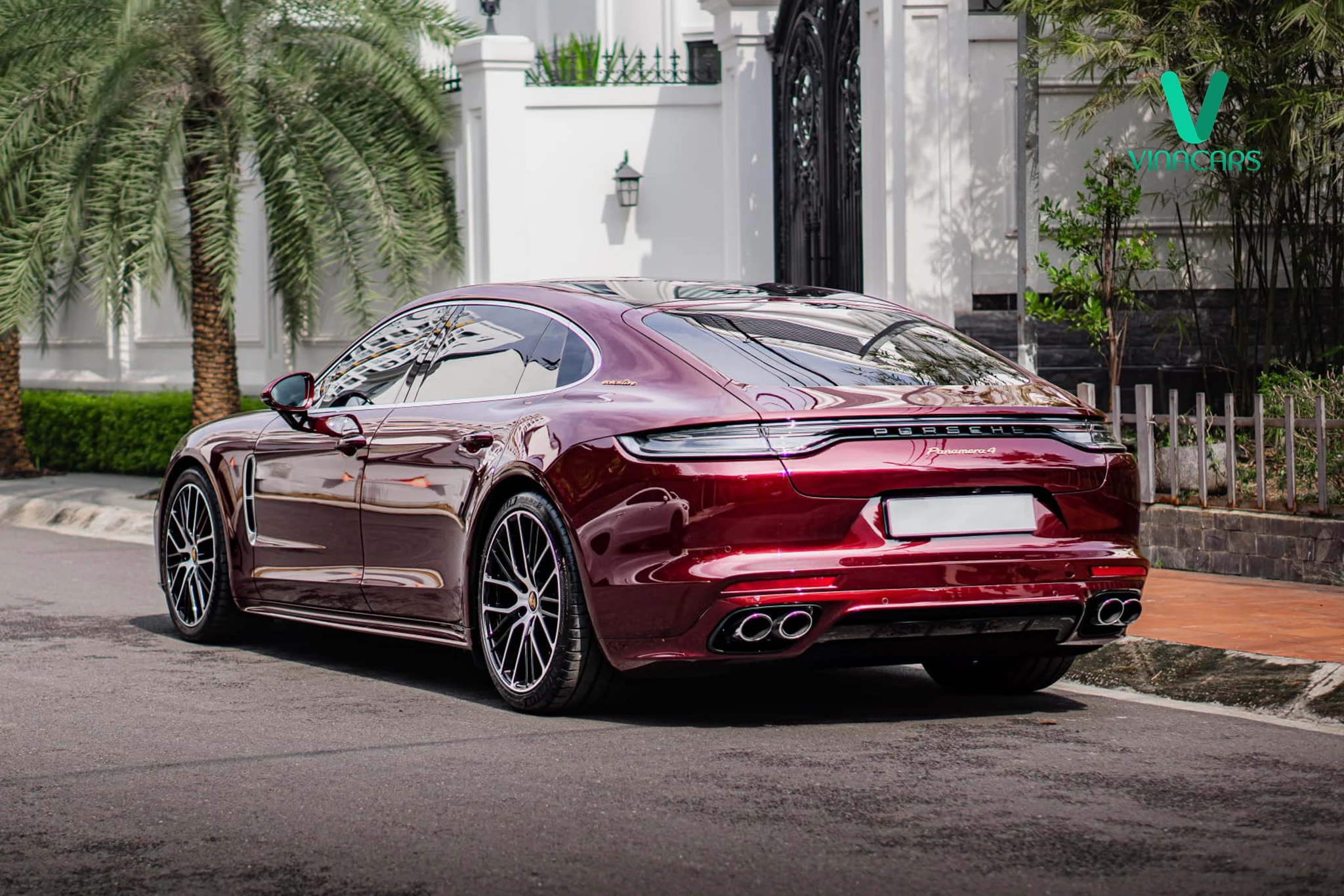 Porsche Panamera 4 Executive 2023