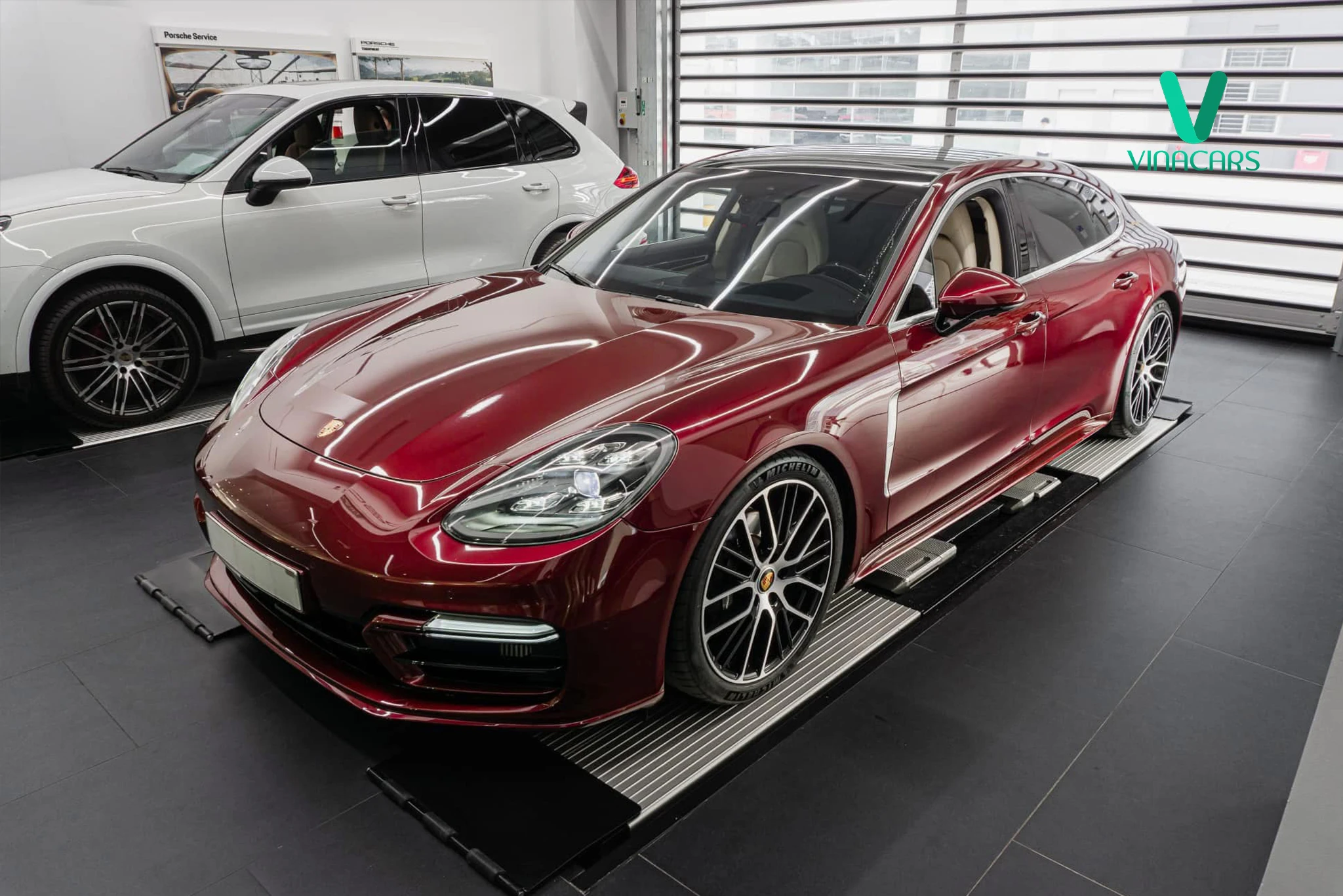 Porsche Panamera 4 Executive 2023