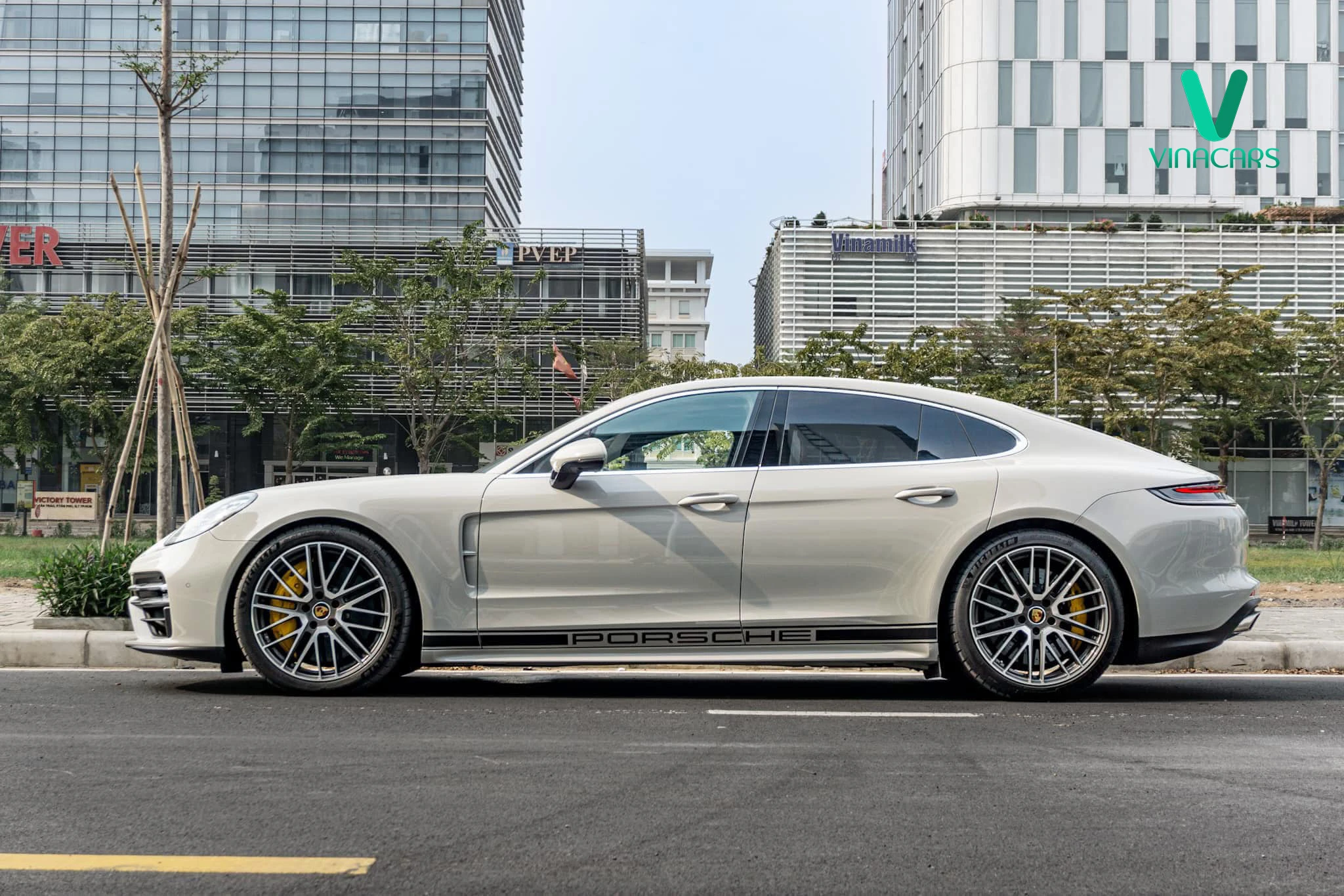 Porsche Panamera Turbo S 2022