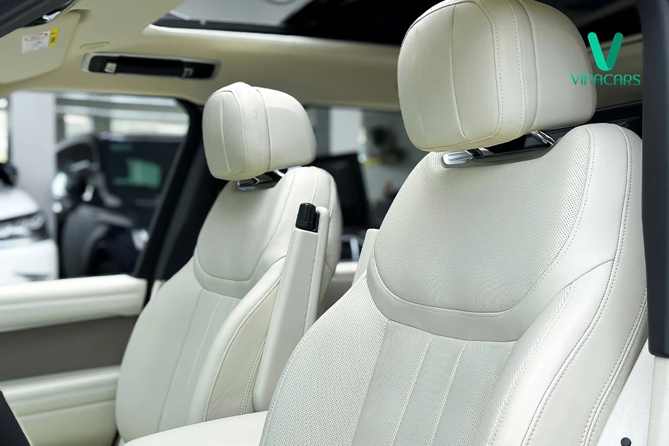 Range Rover SWB P400 First Edition 2024