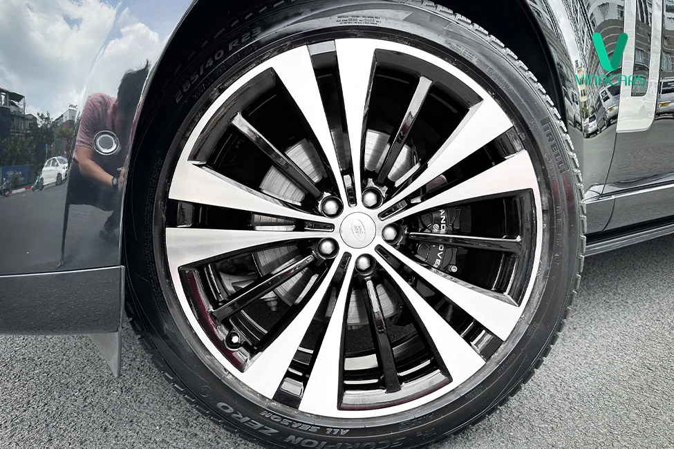 Range Rover SWB P400 First Edition 2024