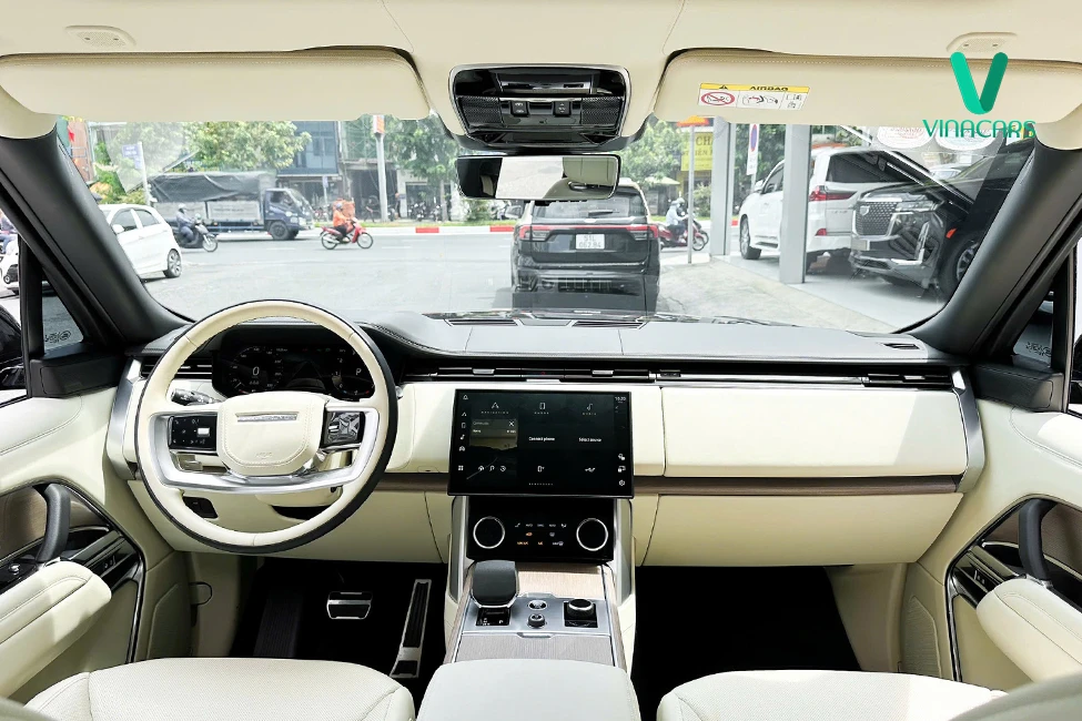 Range Rover SWB P400 First Edition 2024