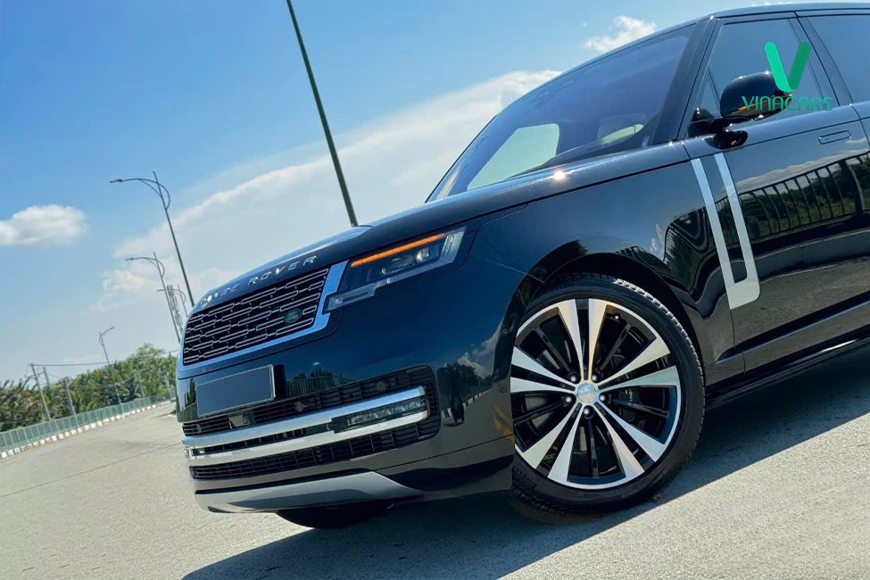 Range Rover SWB P400 First Edition 2024