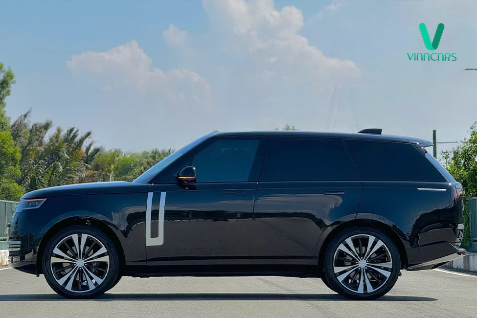 Range Rover SWB P400 First Edition 2024