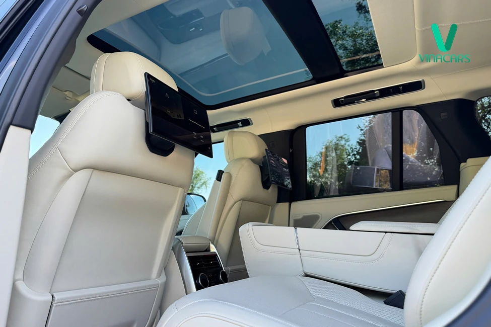 Range Rover SWB P400 First Edition 2024