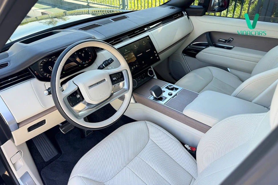 Range Rover SWB P400 First Edition 2024